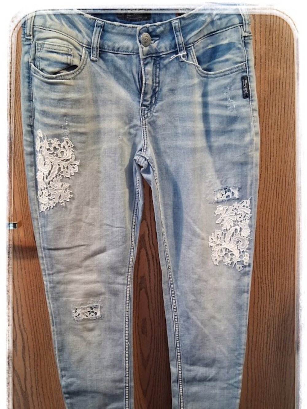 Silver Jeans Co. Suki Mid Super Skinny – W34/L31 – Lace Detail